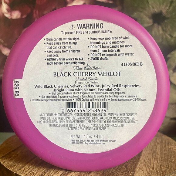 NEW BLACK CHERRY MERLOT 3-Wick 14.5 oz Candle Bath and Body Works - Picture 4 of 5